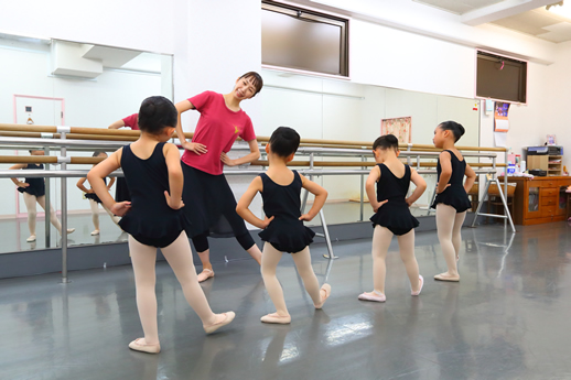 ジュニア科1　(3歳～年長)